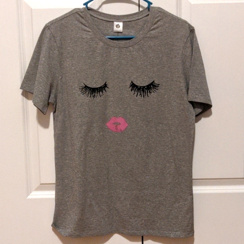Graphic Tee NWT